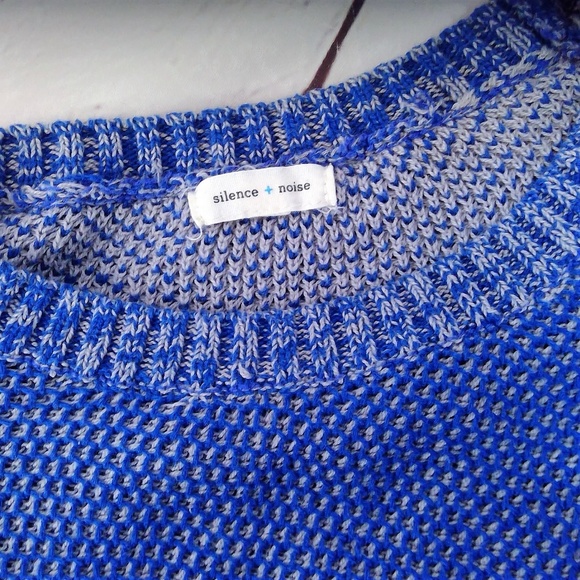 Silence + Noise Knit Crop Sweater - Picture 3 of 6